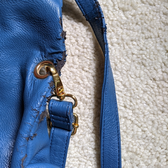 Crossbody lips bag - Picture 6 of 7